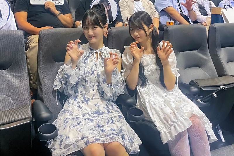 ユナイテッド・シネマ幕張にて行われた映画『鬼ベラシ』の舞台あいさつに出席したSTU48・信濃宙花と新井梨杏