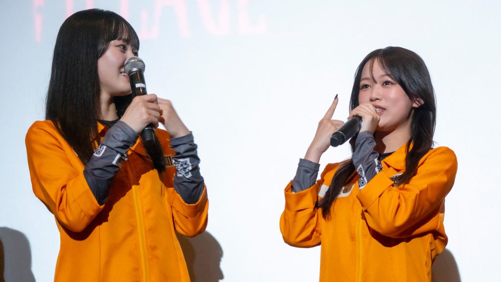 映画『鬼ベラシ』初日舞台あいさつに出席した信濃宙花、YUNA