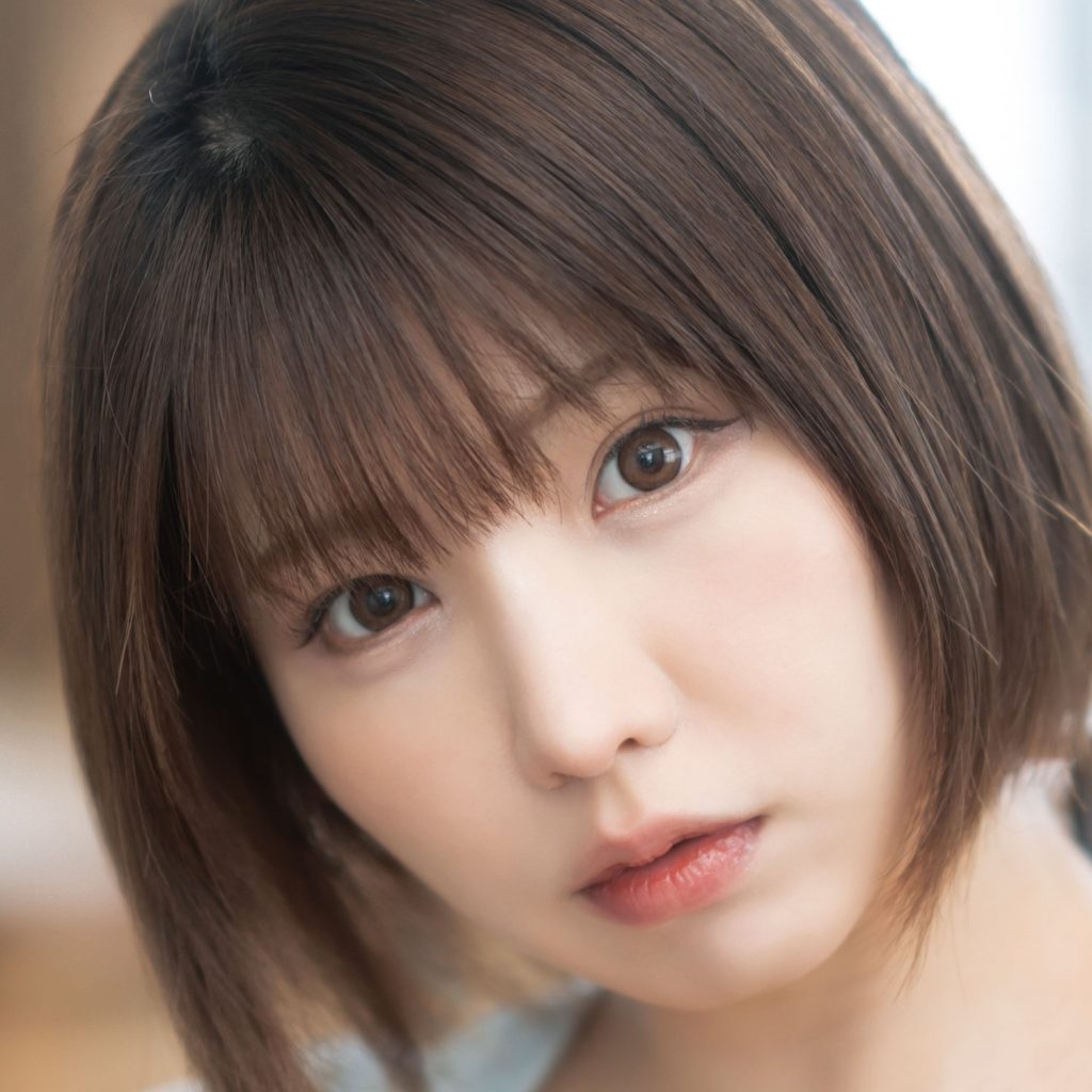 SNSに投稿したえなこの写真が話題に