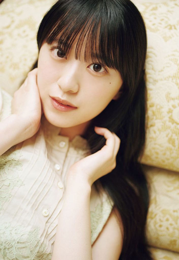「B.L.T.2025年8月号」ローソンエンタテインメント購入特典ポストカード【村井優(櫻坂46)】