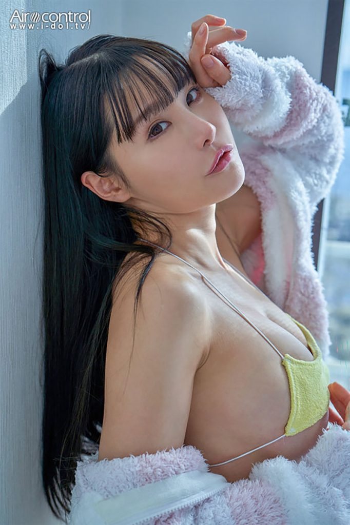 グラビアアイドル桃川ちほイメージDVD「不謹慎女」より