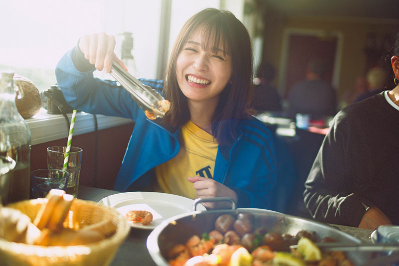 長濱ねる写真集『長濱ねる』より