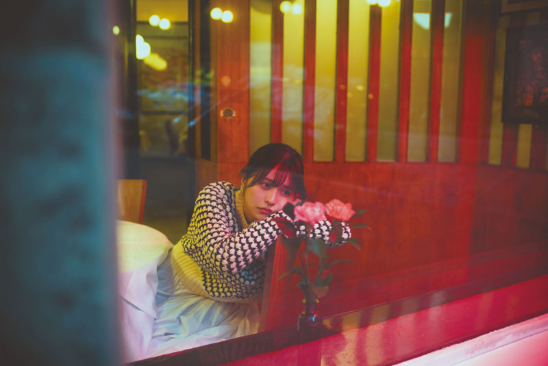 長濱ねる写真集『長濱ねる』より