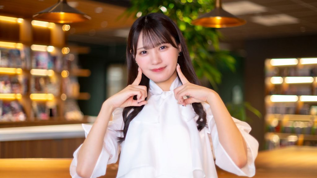 1st写真集『可愛いと言って欲しい』を発売したSKE48・中野愛理