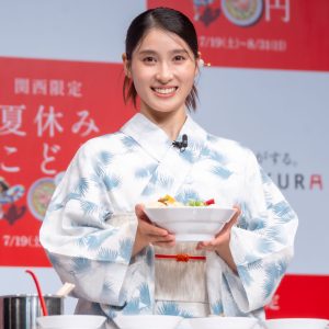 土屋太鳳、日本舞踊からリレーのアンカーまで…幼少期の写真を公開