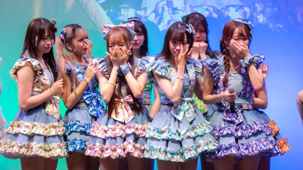 号泣するラフ×ラフメンバー