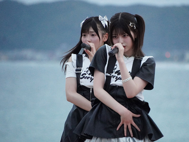 WHITE SCORPION「リアルBeach opening」イベントより