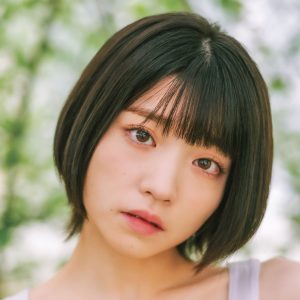 根本凪が活動11周年を迎え、キュート過ぎる純白ドレス姿を披露「おめでとう！」「最高の推しです」「天使過ぎ」