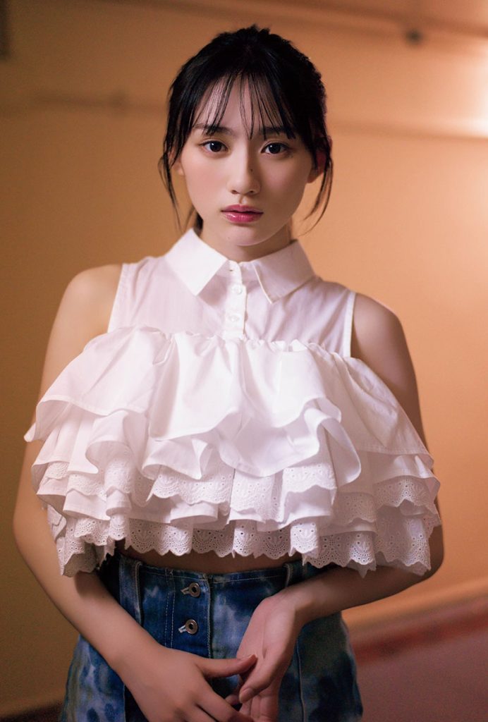 「B.L.T.2025年9月号」セブンネットショッピング購入特典ポストカード【川﨑桜(乃木坂46)A】