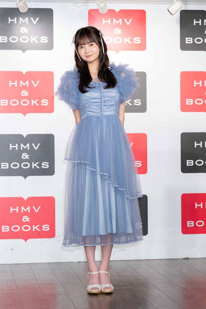 3rd写真集『I DO Love』出版記念取材会に出席した江籠裕奈