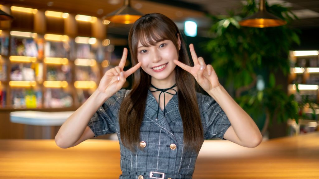 1st写真集『なんとかなるなる』発売決定を記念してインタビューに応じた川越紗彩
