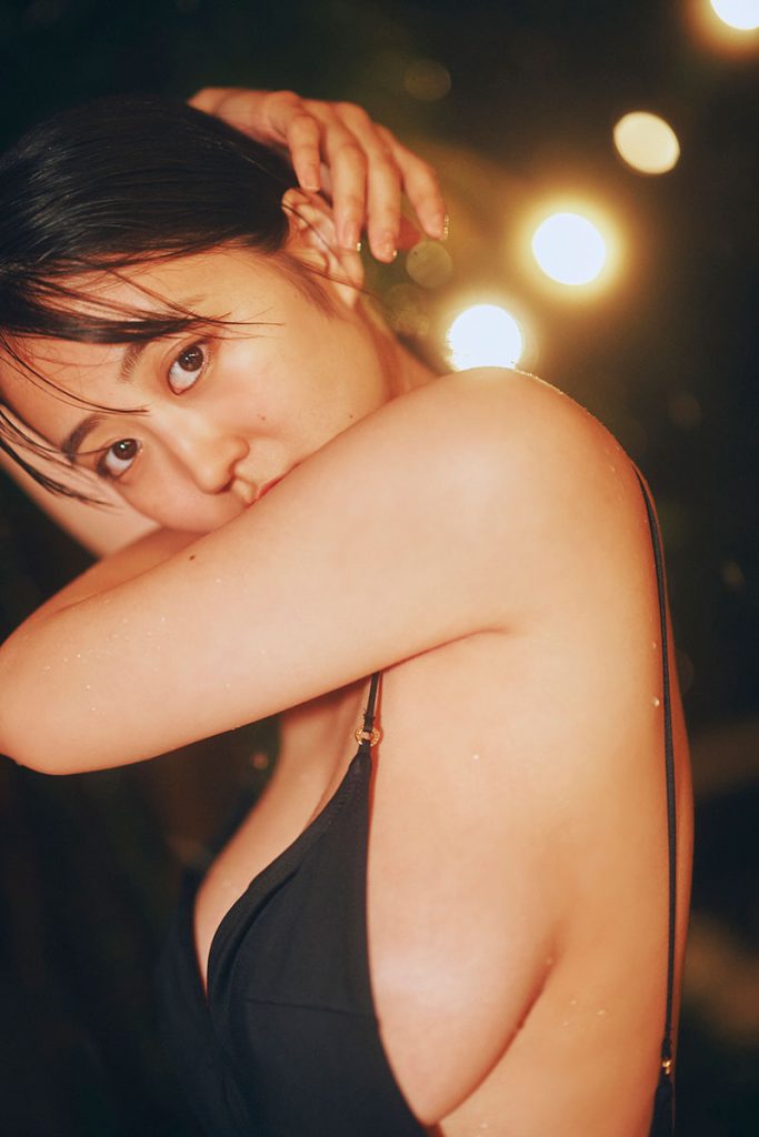 福井梨莉華1st写真集より