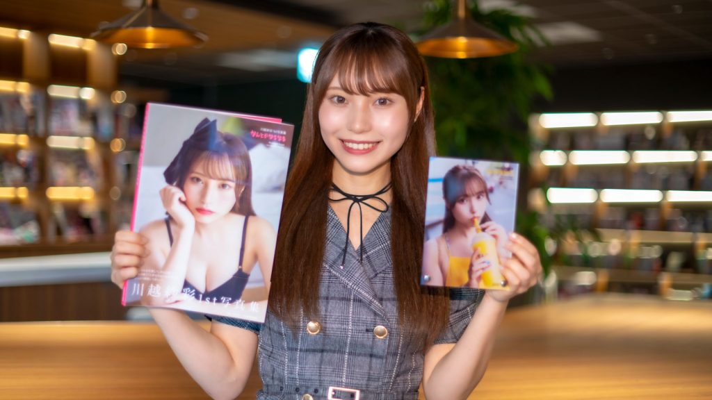 1st写真集『なんとかなるなる』発売決定を記念してインタビューに応じた川越紗彩