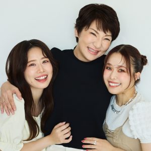 『Kohmi EXPO 2025』開催記念、広瀬香美×フィロソフィーのダンス・奥津マリリ&日向ハルインタビュー｜“ロマンスの神様”のSNS投稿をきっかけに、共演するまでに至った二組による愛と尊敬の音楽トーク