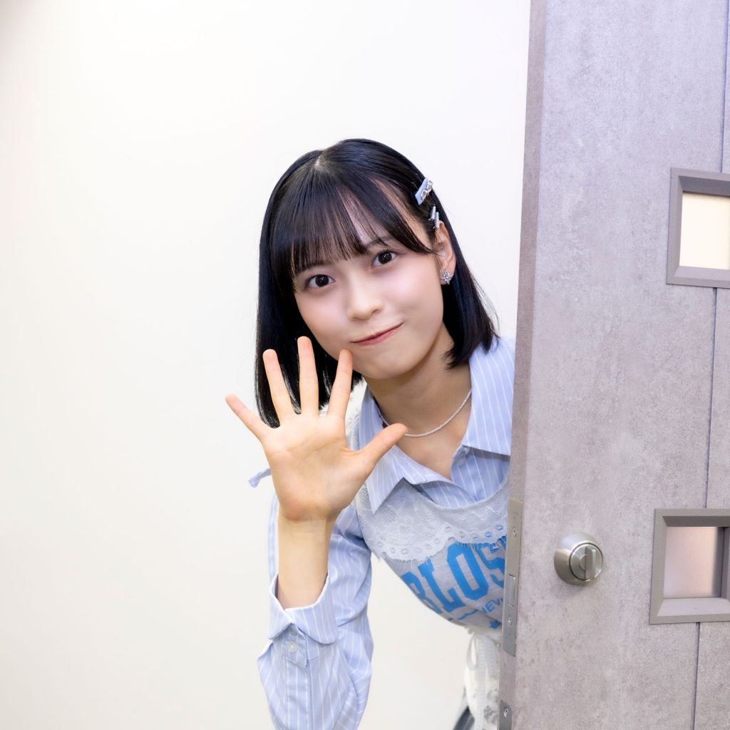 AKB48・新井彩永