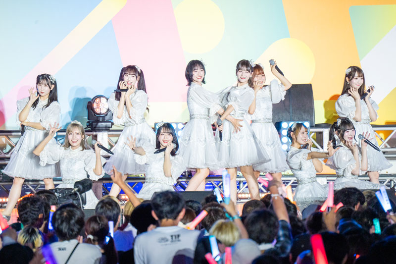 「TOKYO IDOL FESTIVAL 2025 supported by にしたんクリニック」に出演する=LOVE
