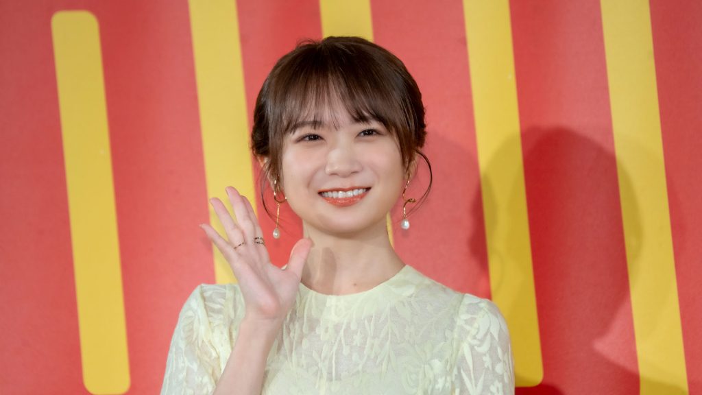 秋元真夏フォトブック『淡淡(あわあわ)』(幻冬舎)発売記念取材会より