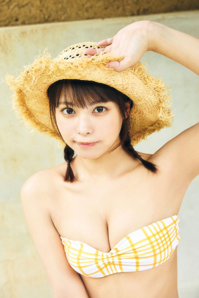 「週刊FLASH」に登場している宮崎あみさ