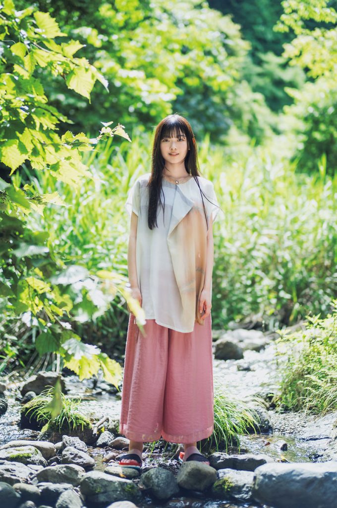『週刊少年マガジン 36/37合併号』(講談社)に登場している櫻坂46・山川宇衣