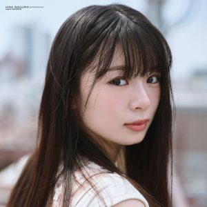 櫻坂46四期生・稲熊ひな、人生初のソログラビア…ノスタルジックなシチュエーションで初々しい姿を収める