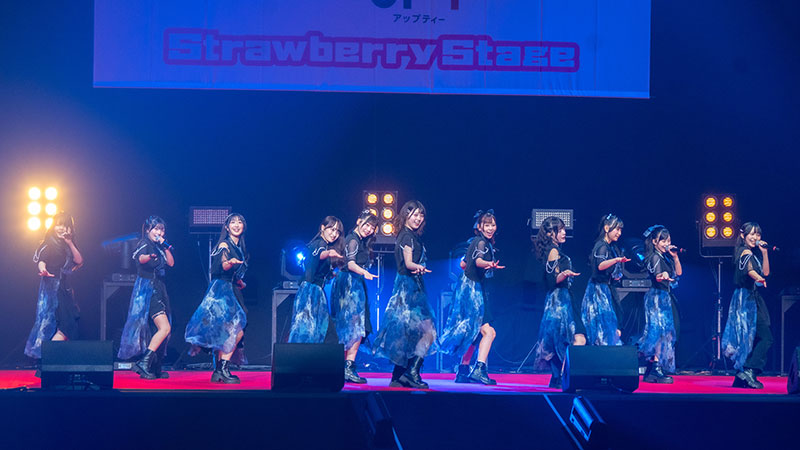 『@JAM EXPO 2025』ストロベリーステージに登場したWHITE SCORPION