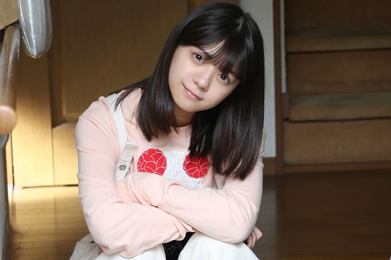 ドラマ「ふたりエスケープ」に出演する乃木坂46冨里奈央