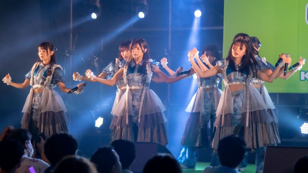 『＠JAM EXPO 2025』キウイステージに登場したAsIs