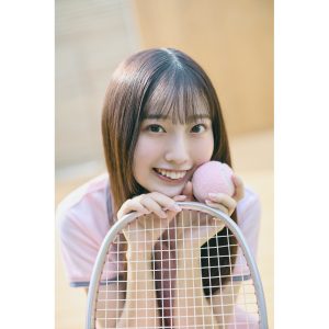 日向坂46「五期生のぽかぽか写真館」大田美月がピンクまみれになって登場！