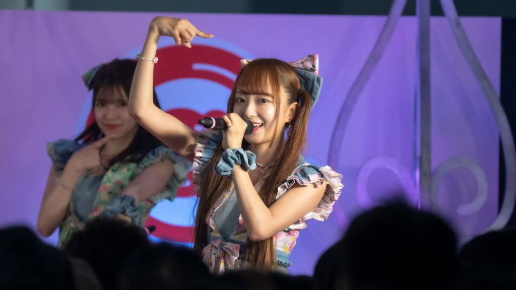 『@JAM EXPO 2025』ピーチステージに登場したラフ×ラフ高梨結、日比野芽奈