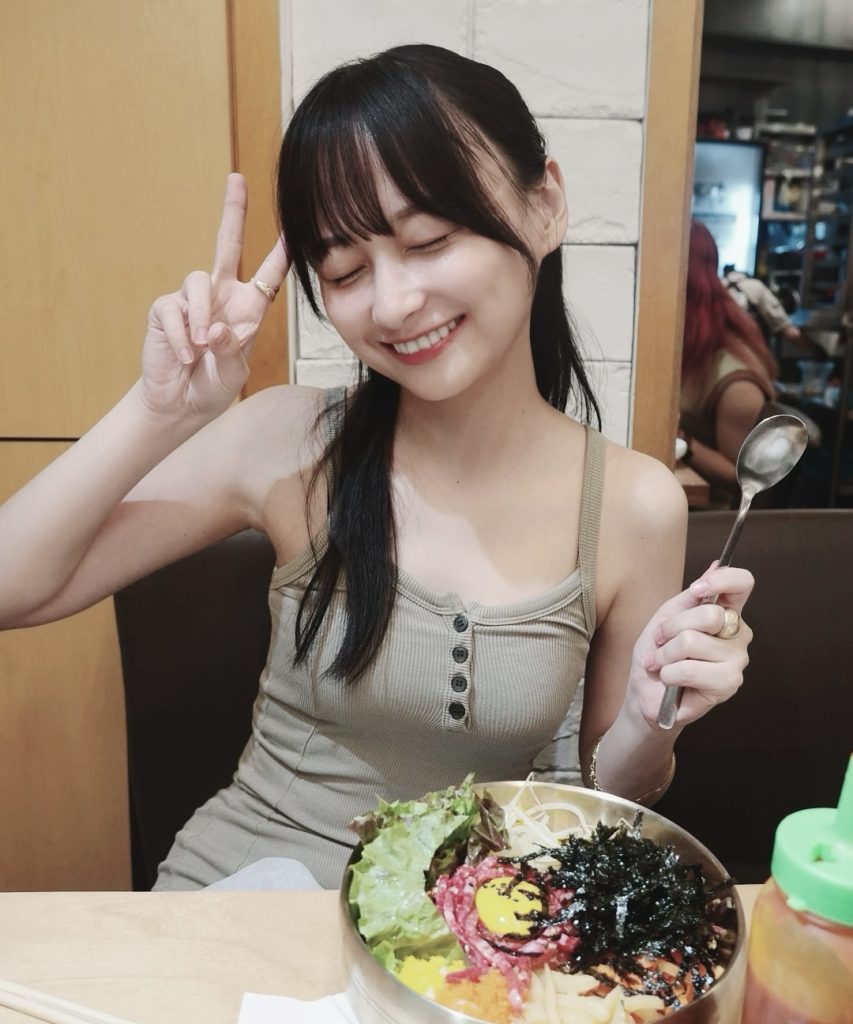 影山優佳公式インスタグラム(kageyamayuka_official)より