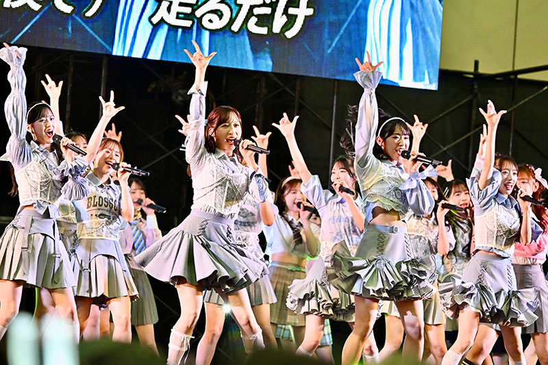 AKB48 20周年記念シングル『Oh my pumpkin!』発売記念イベントより