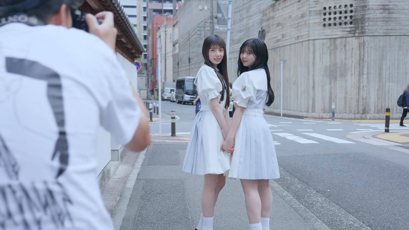 長嶋凛桜&矢田萌華の撮り下ろしショットも掲載されるという