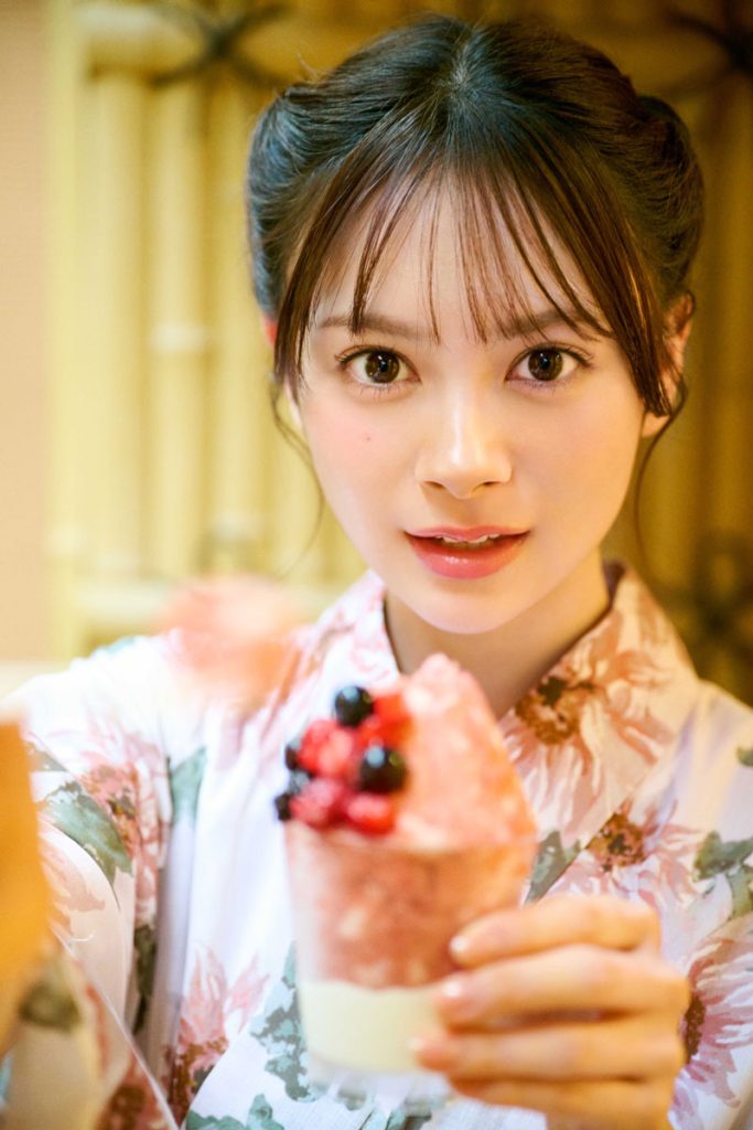 AKB48伊藤百花1stフォトブックより