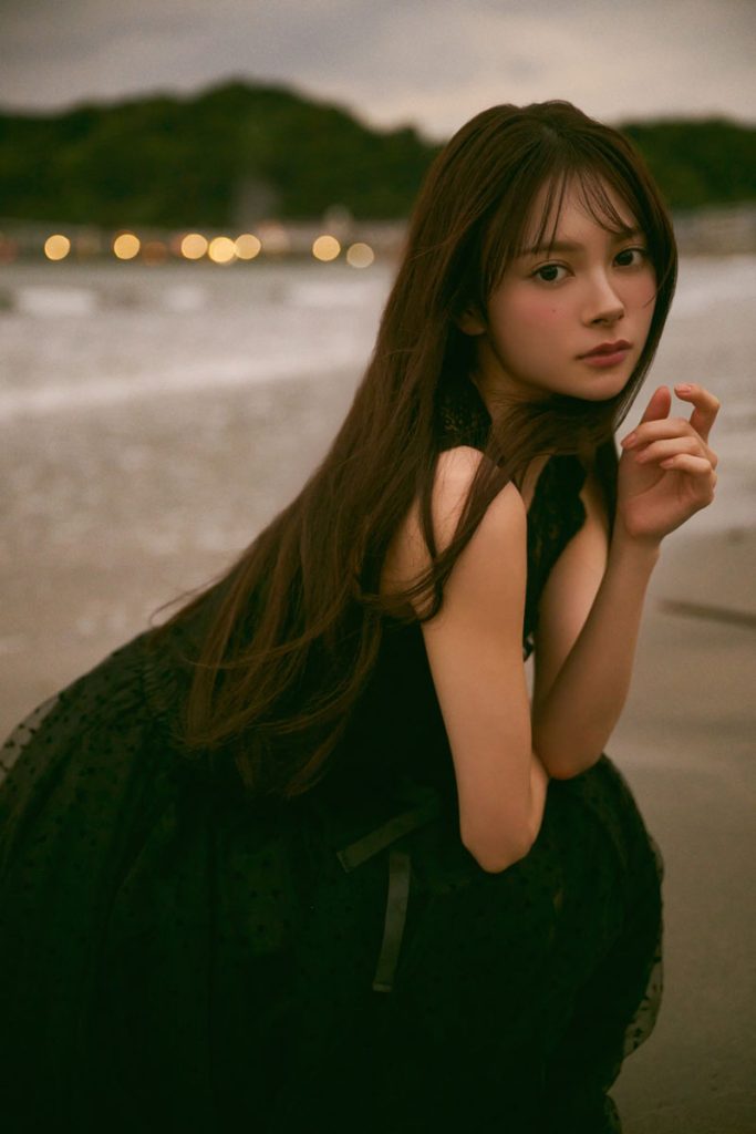 AKB48伊藤百花1stフォトブックより