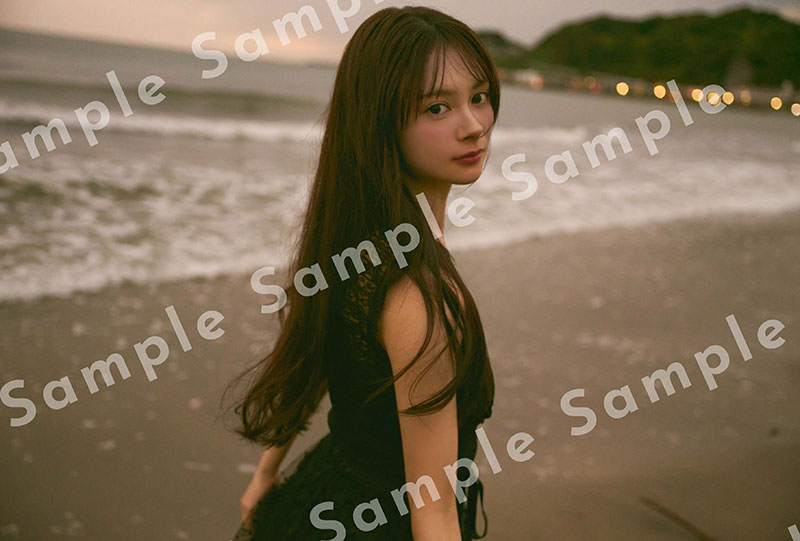 AKB48伊藤百花1stフォトブック『百花ずかん。』よりKOKODEブックス特典生写真1