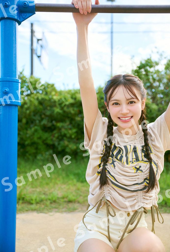 AKB48伊藤百花1stフォトブック『百花ずかん。』よりお渡し会特典生写真5