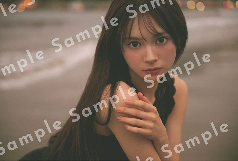 AKB48伊藤百花1stフォトブック『百花ずかん。』よりお渡し会特典A3ポスター