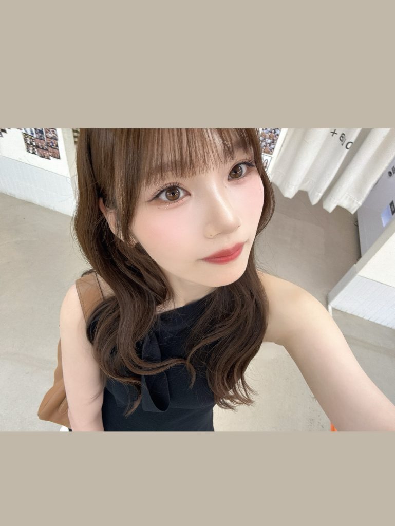 乃木坂46岡本姫奈の公式インスタグラム(okamotohina_official)より