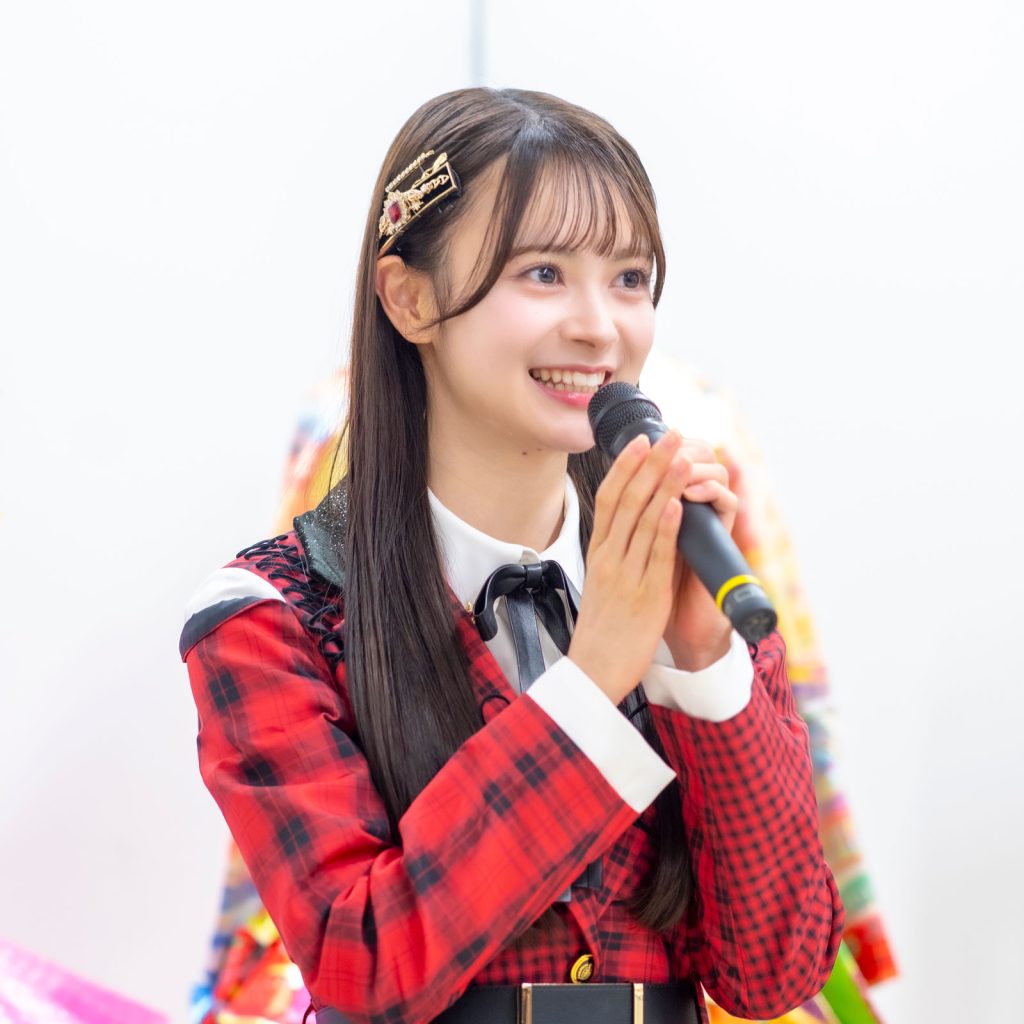 「AKB48 大衣装展 -時代を彩った装跡-」取材会より伊藤百花