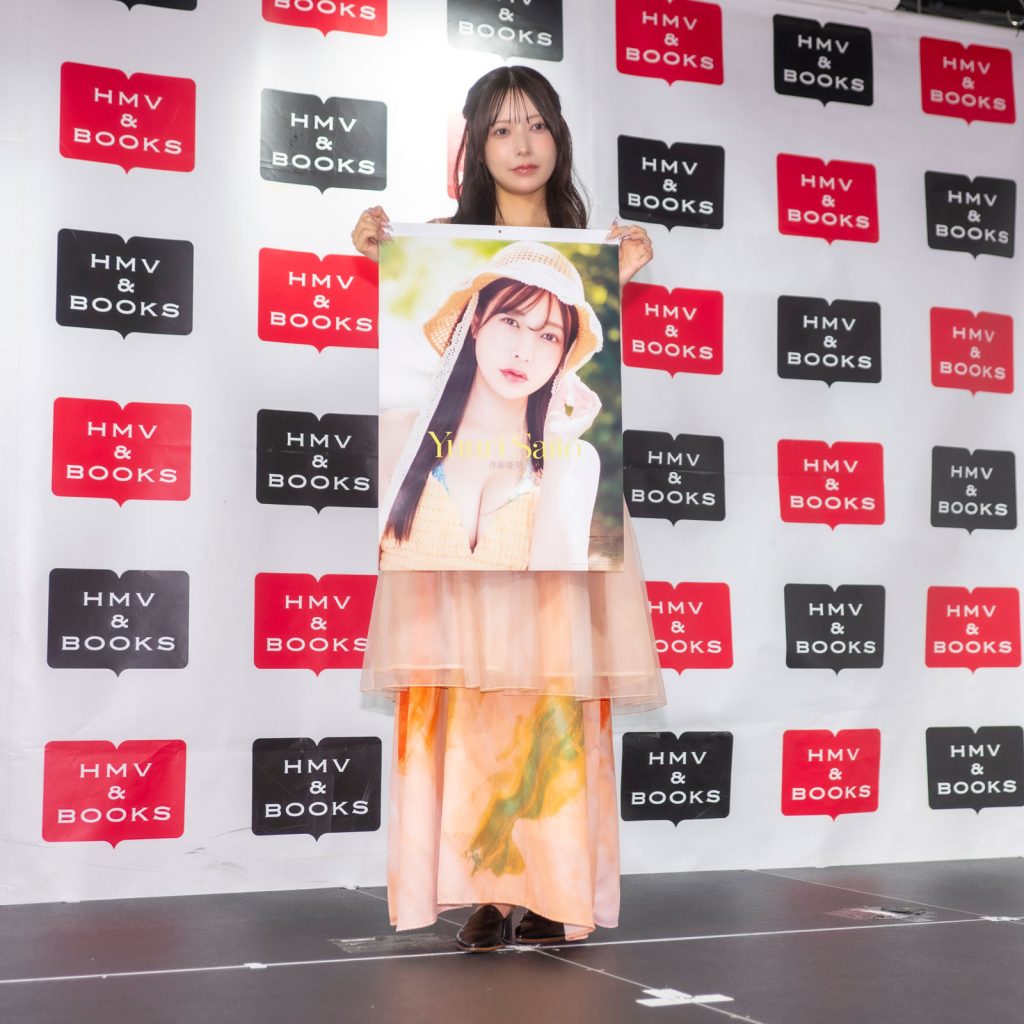 「2026年 壁掛け カレンダー」発売記念取材会に出席した斉藤優里