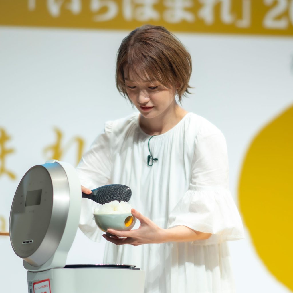 福井県産ブレンド米「いちほまれ」新TV-CM発表会に出席した大島優子