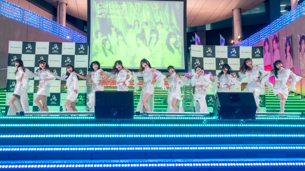 WHITE SCORPION 2ndミニアルバム『Corner of my heart』リリースイベントより