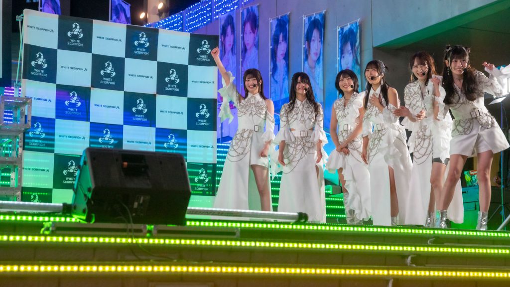 WHITE SCORPION 2ndミニアルバム『Corner of my heart』リリースイベントより