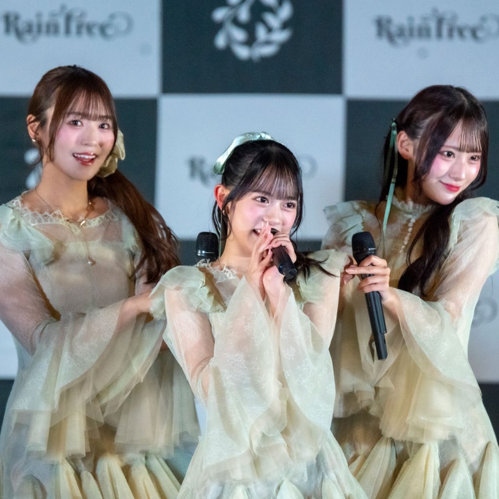 Rain Tree 3rdデジタルシングル『好きだよとどっちが先に言うのか?』リリースイベントより