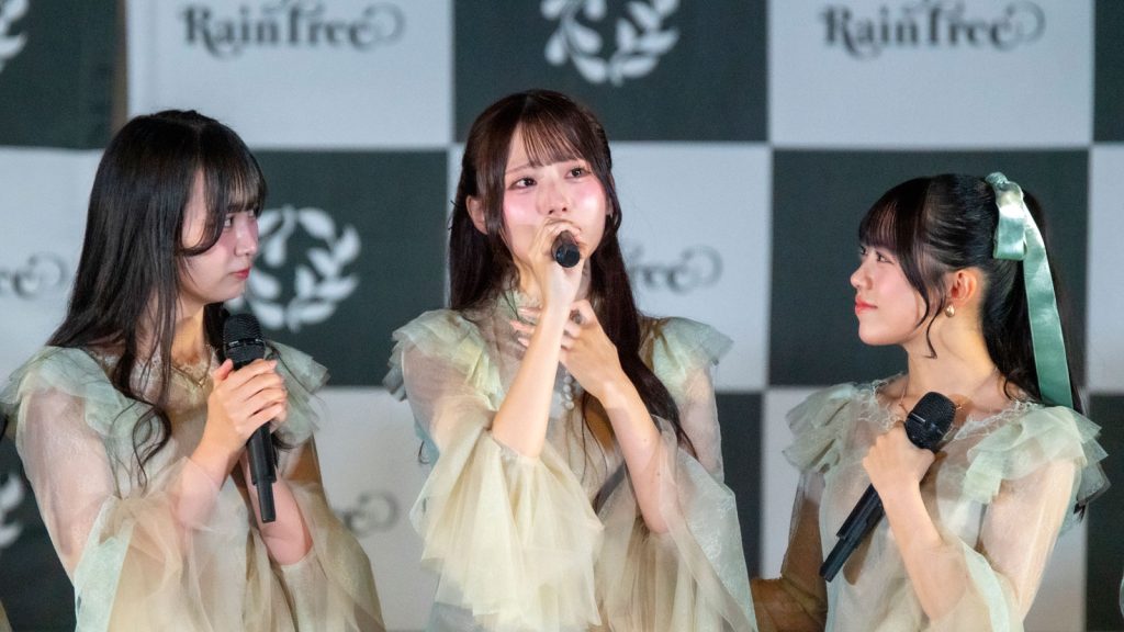 Rain Tree 3rdデジタルシングル『好きだよとどっちが先に言うのか?』リリースイベントより遠藤莉乃、綾瀬ことり、鈴野みお