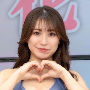 髙村梨々花、グラビア的チャームポイントは色白スタイルとボディーライン