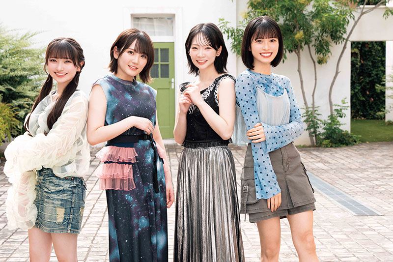 メモリアルブック『AKB48 20th Anniversary Book』より