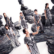 【Amazon.co.jp限定】Unhappy birthday構文 (通常盤) - 櫻坂46 (メガジャケ付)