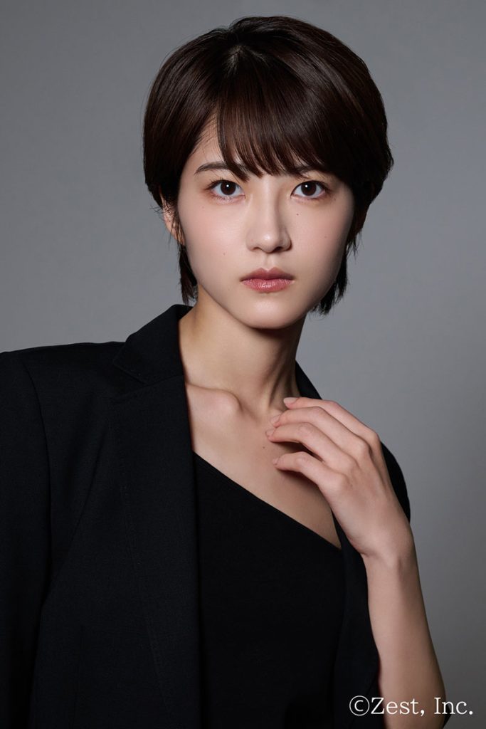 現在は俳優として活躍する若月佑美