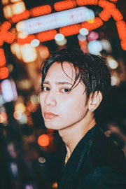 神谷健太1st写真集